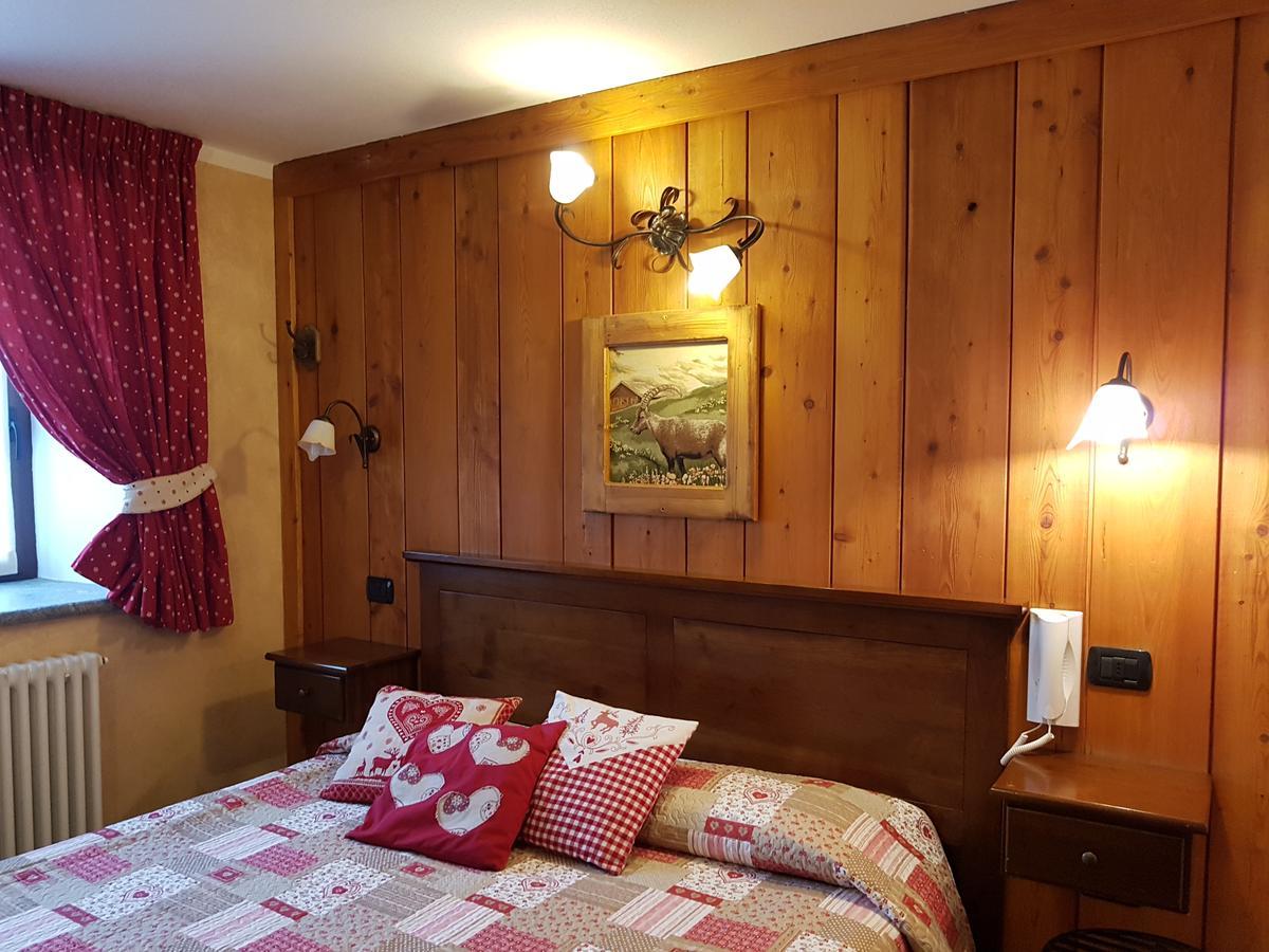 L'Ancien Paquier Chambre D'Hotes Valtournenche Dış mekan fotoğraf