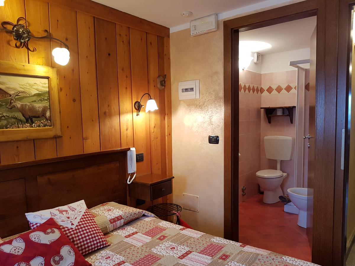 L'Ancien Paquier Chambre D'Hotes Valtournenche Dış mekan fotoğraf